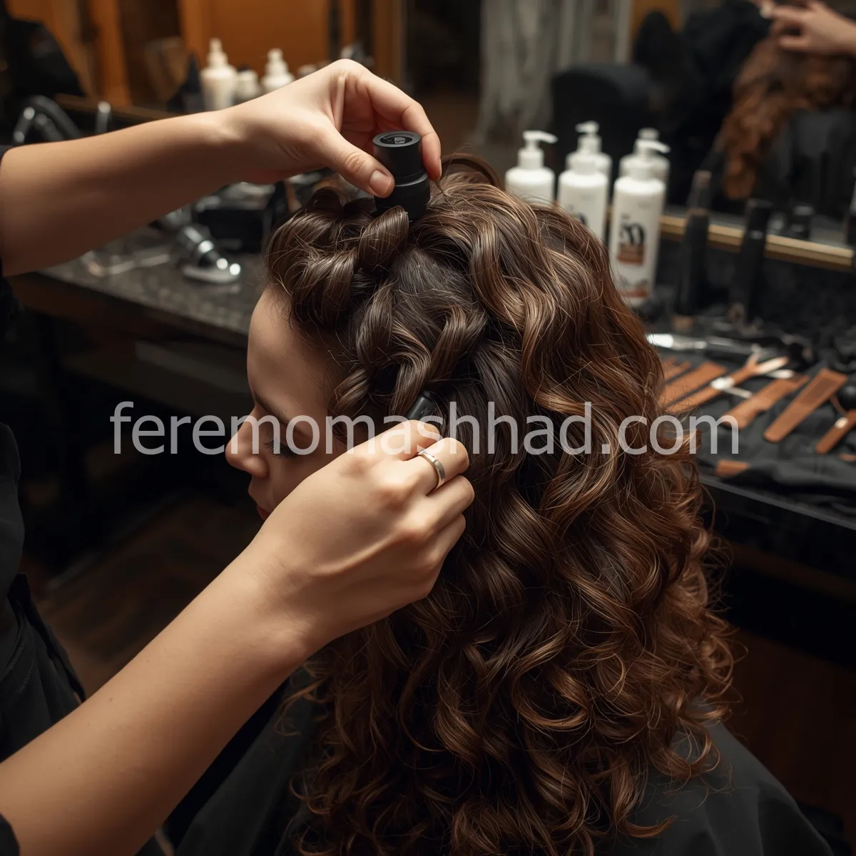 سالن زیبایی علمی نژاد خدمات فر دائم مو زنانه در مشهد الهیه